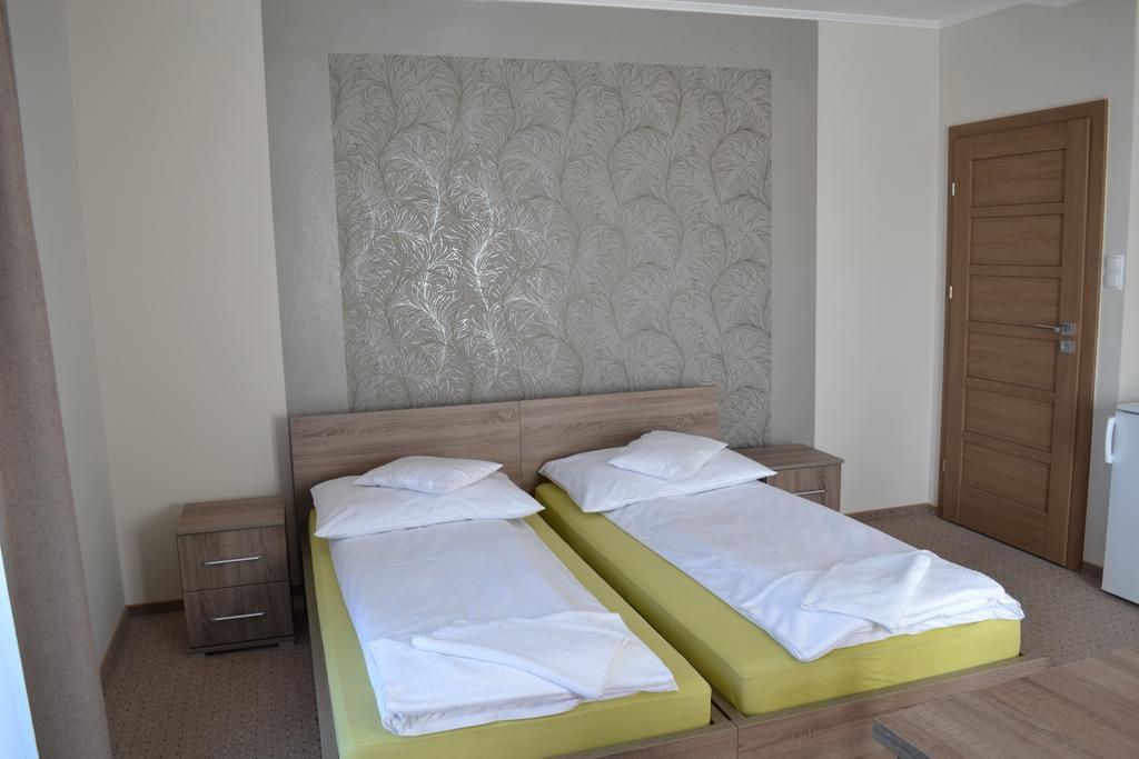 Vaci Vendeghaz Hotel Nyíregyháza Eksteriør billede