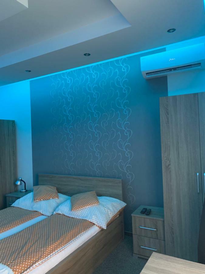 Vaci Vendeghaz Hotel Nyíregyháza Eksteriør billede