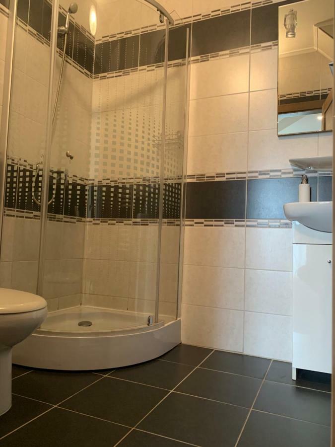 Vaci Vendeghaz Hotel Nyíregyháza Eksteriør billede
