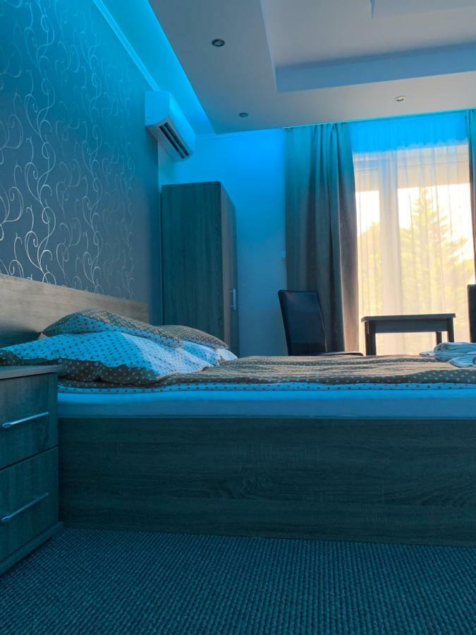 Vaci Vendeghaz Hotel Nyíregyháza Eksteriør billede
