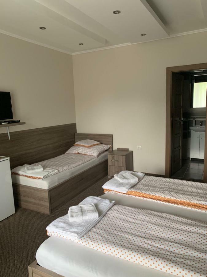 Vaci Vendeghaz Hotel Nyíregyháza Eksteriør billede