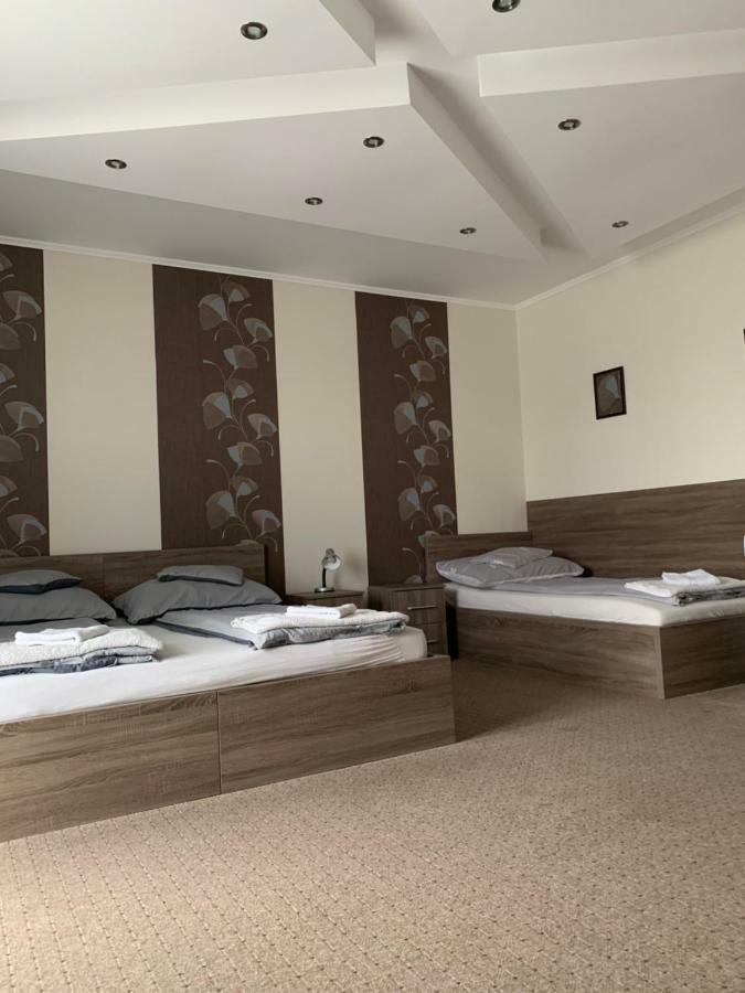 Vaci Vendeghaz Hotel Nyíregyháza Eksteriør billede